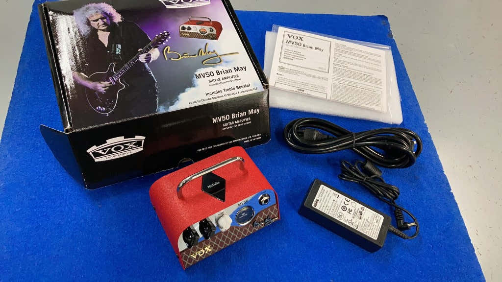 MV-50 Brian May Signature - Stock B