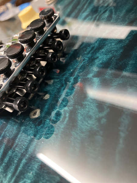 STERLING BY MUSIC MAN Axis AX50QM Yucatan Blue - B-Ware