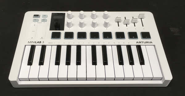 Arturia Minilab 3 White - Stock B