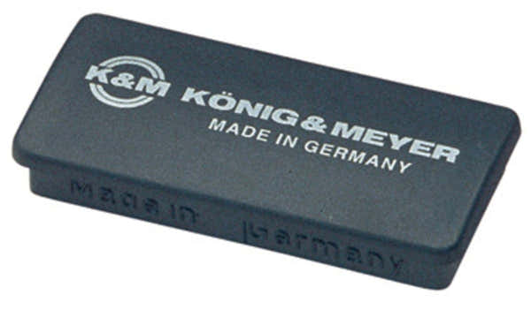 11560-000-55 MAGNET BLACK WITH K&M LOGO