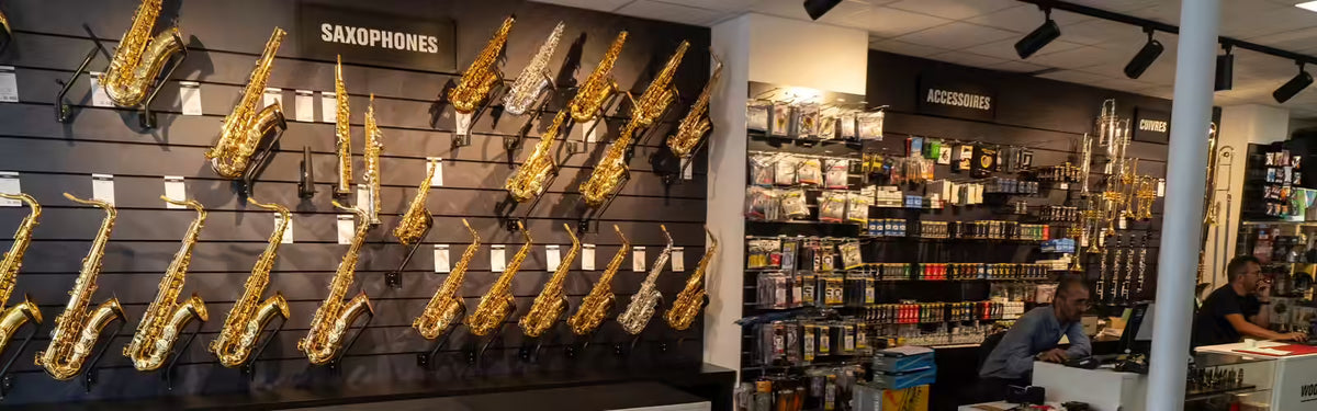 Woodbrass Store Vents & Partitions