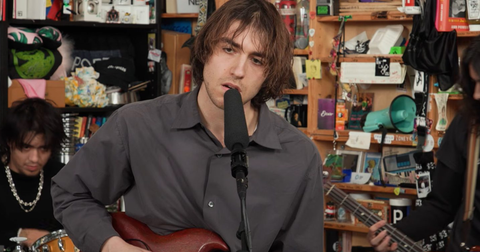 Geese beim Tiny Desk: Die heißeste Rockband 2026 liefert einen grandiosen Auftritt