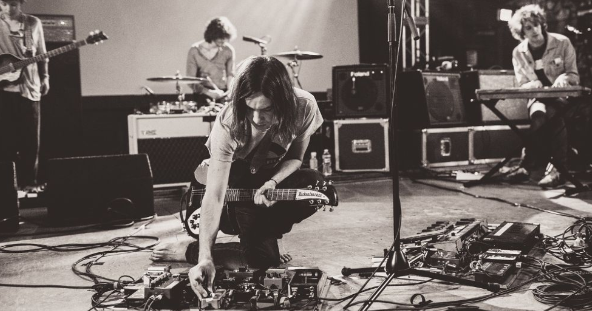 Supergroupe psych-rock en vue ? Des membres de Tame impala, Geese, King Gizzard, et Pond réunis en studio