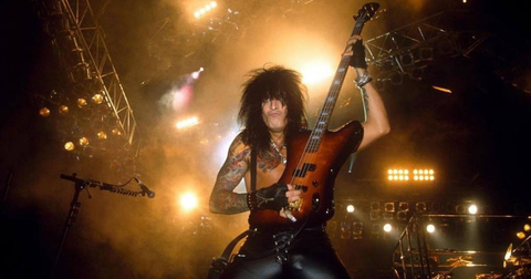Nikki Sixx: Der unzerstörbare Bassist von Mötley Crüe