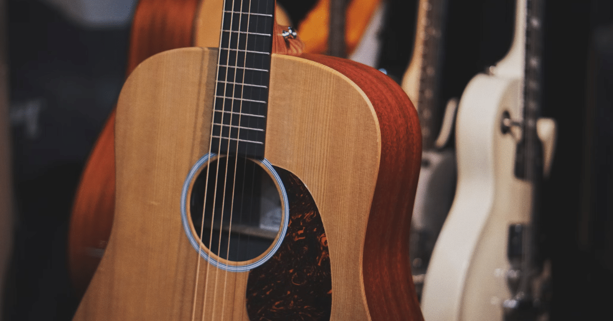 Top 5 des guitares acoustiques : un son authentique pour tous les styles
