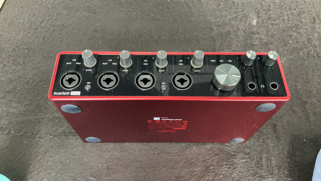 Scarlett 18I8 G3 - Stock B