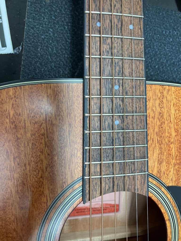 Gld11Ens 11 Dreadnought Acajou - Stock B