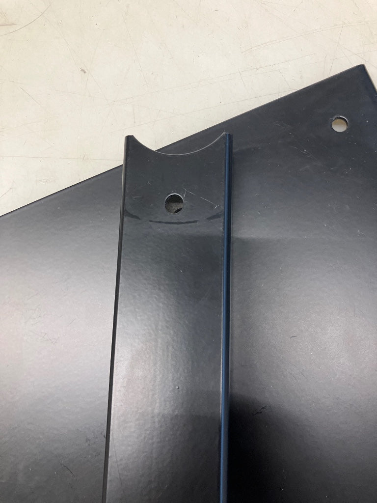26722 Stand - Stock B