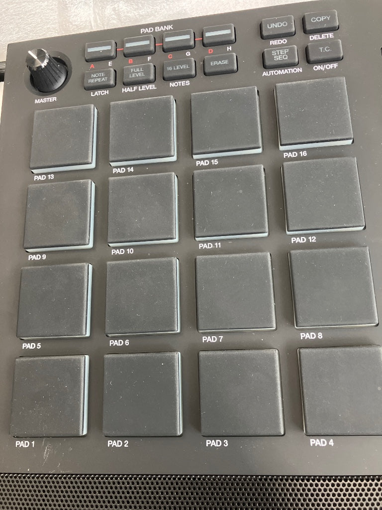 MPC Live 2 - B Stock