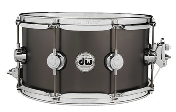 Nero satinato su ottone 13x7