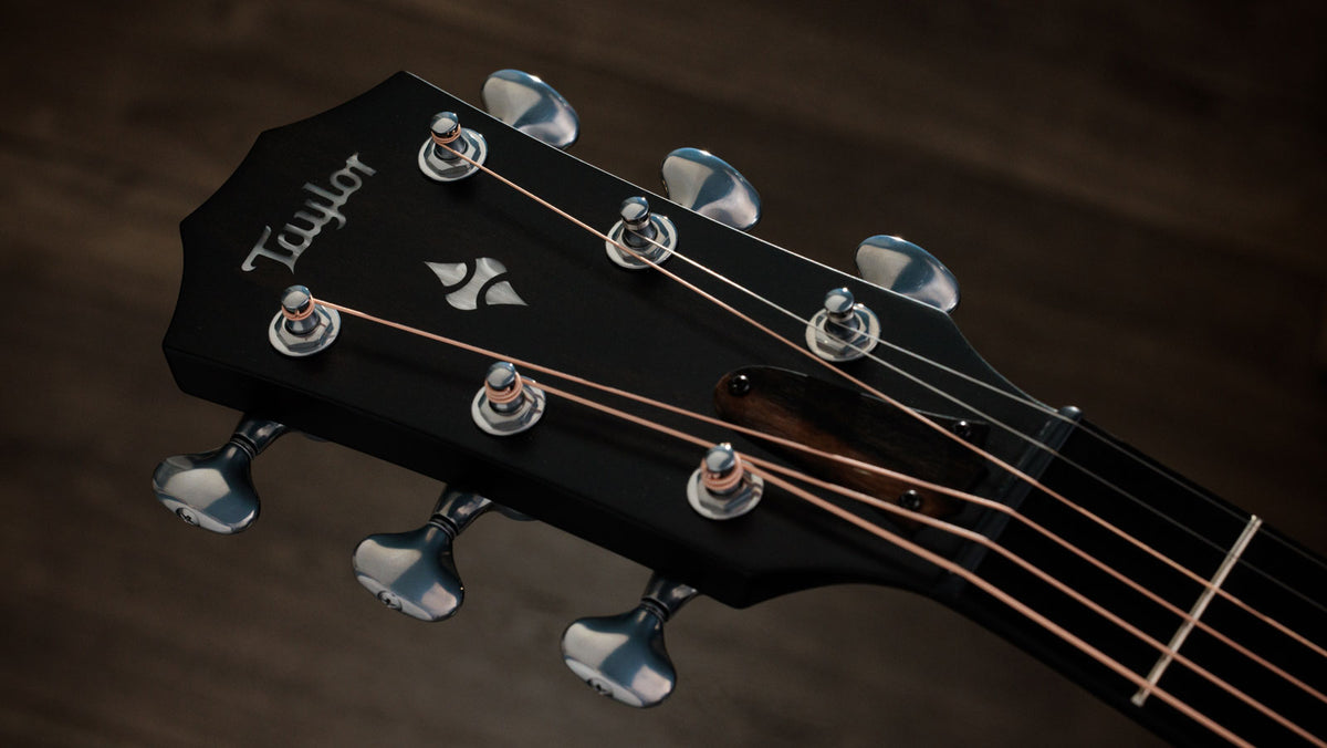 514ce Builder's Edition Grand Auditorium Kona Burst