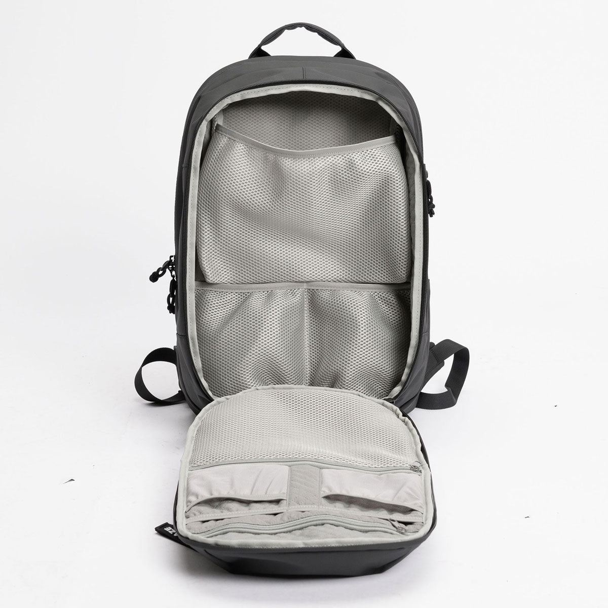 Solid Blaze Pack 80 Black/Grey