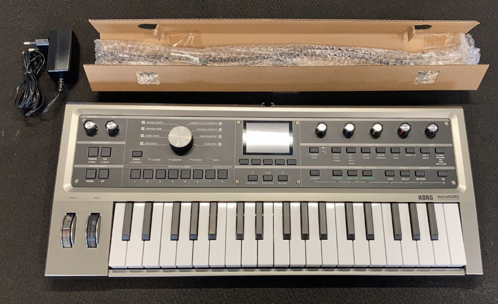 Microkorg MK2 - Stock B