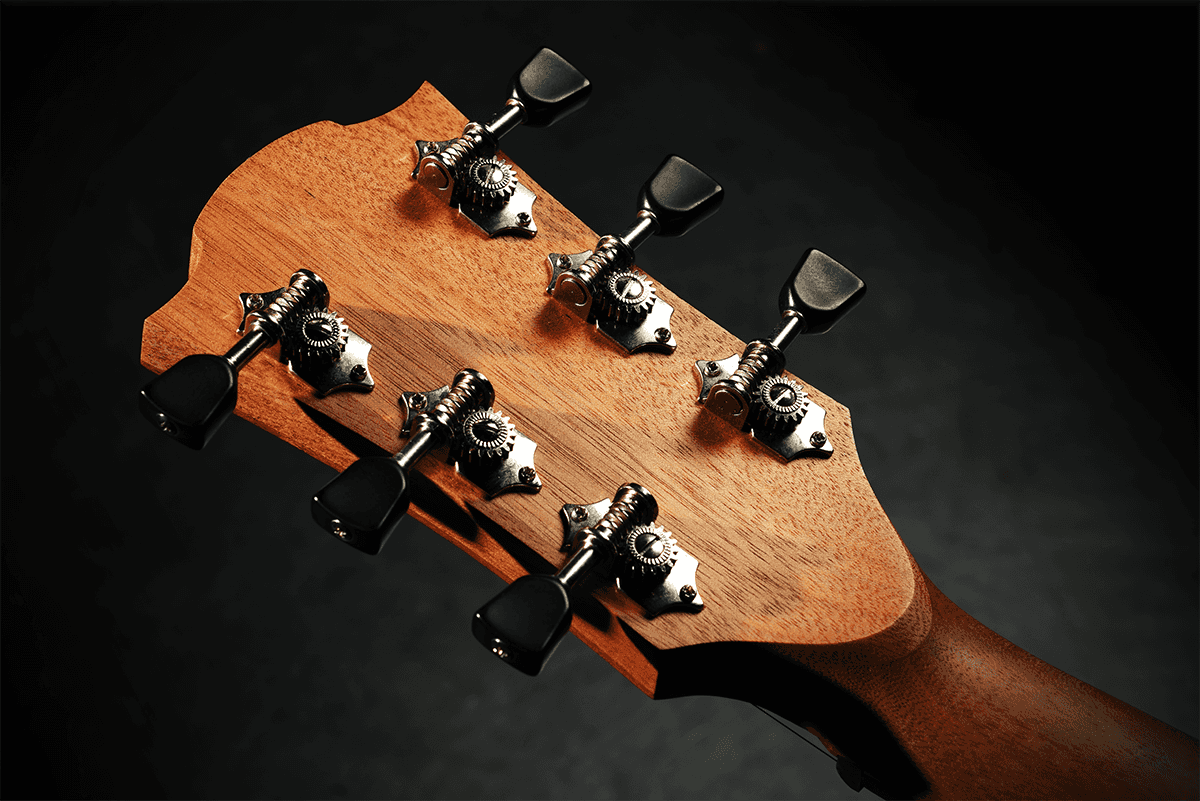 Tramontane TL70DCE Dreadnought LH Ctw Natural