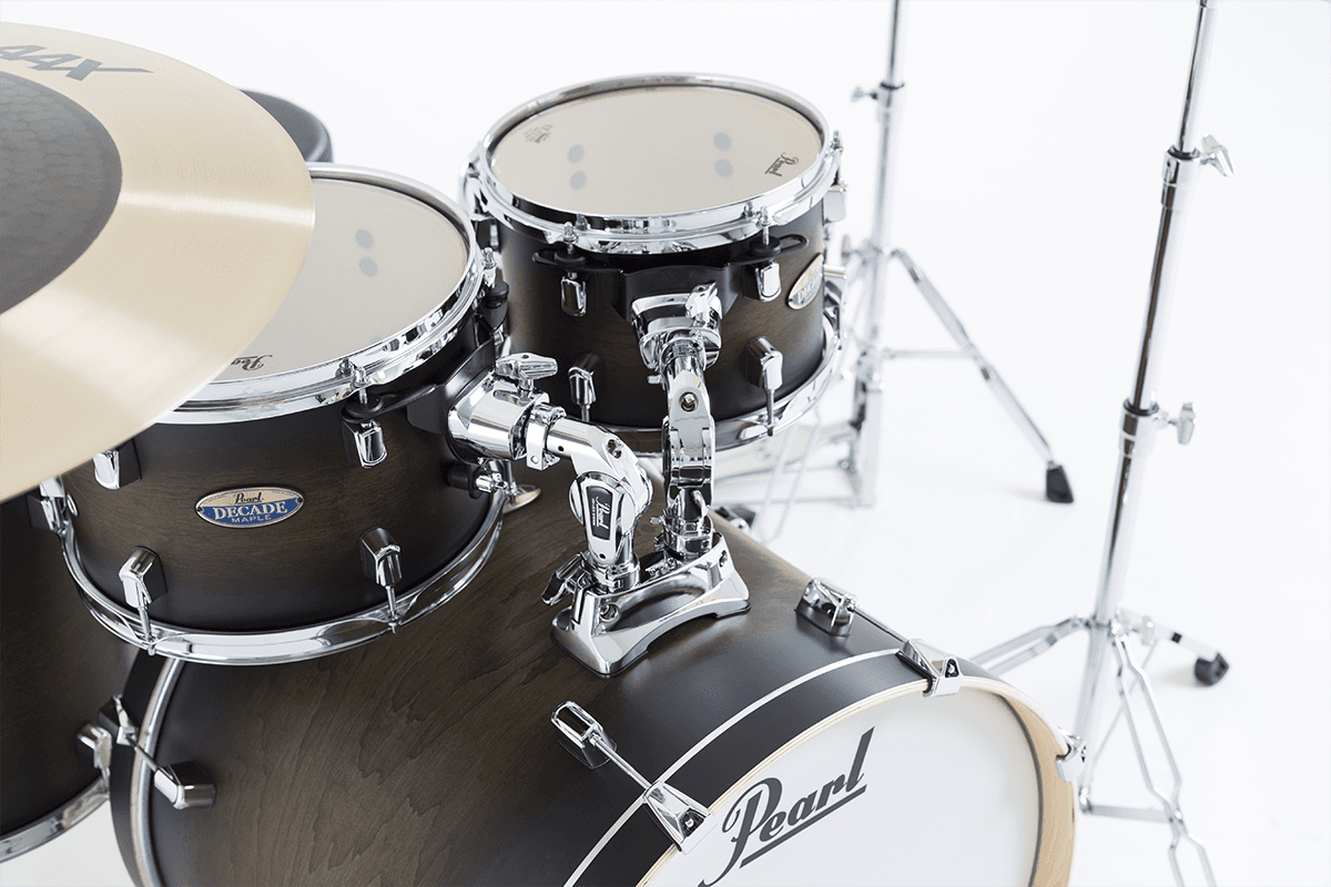 Decade Maple Studio 22 Satin Black Burst
