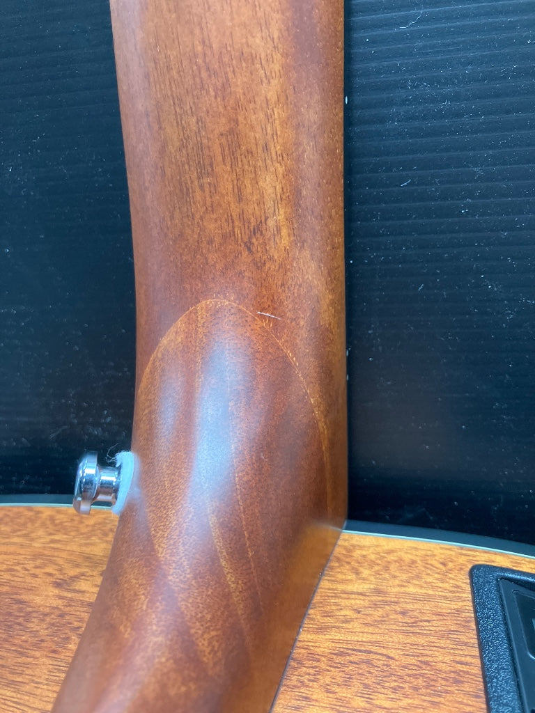 Gld11Ens 11 Dreadnought Acajou - Stock B