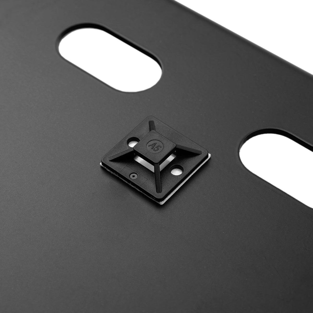 Pack zip-ties et accroches