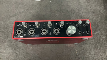 Scarlett 18I8 G3 - Stock B