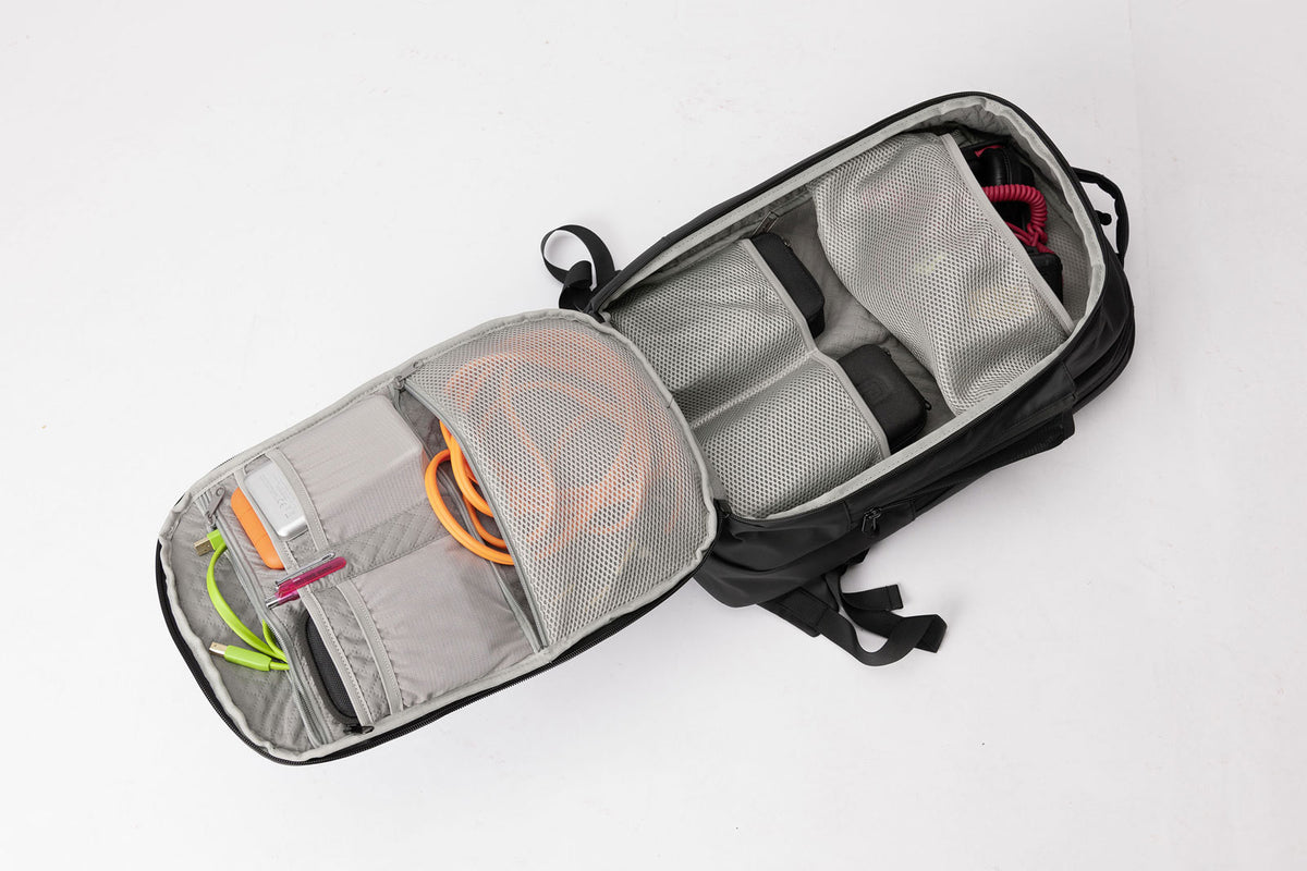 Solid Blaze Pack 80 Black/Grey