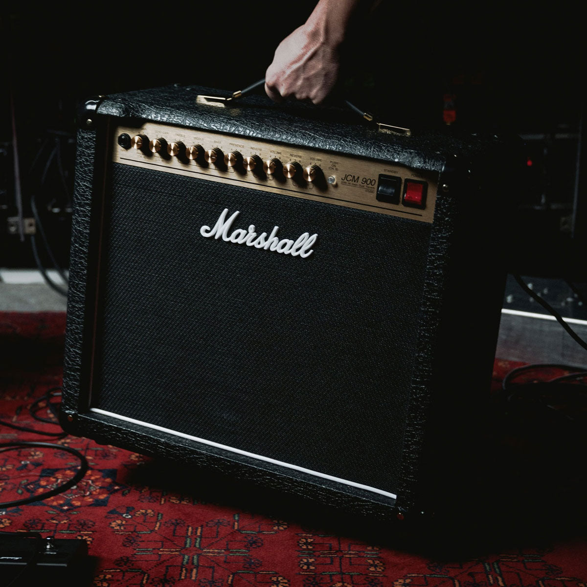 SN20C - Studio 900 20W Combo