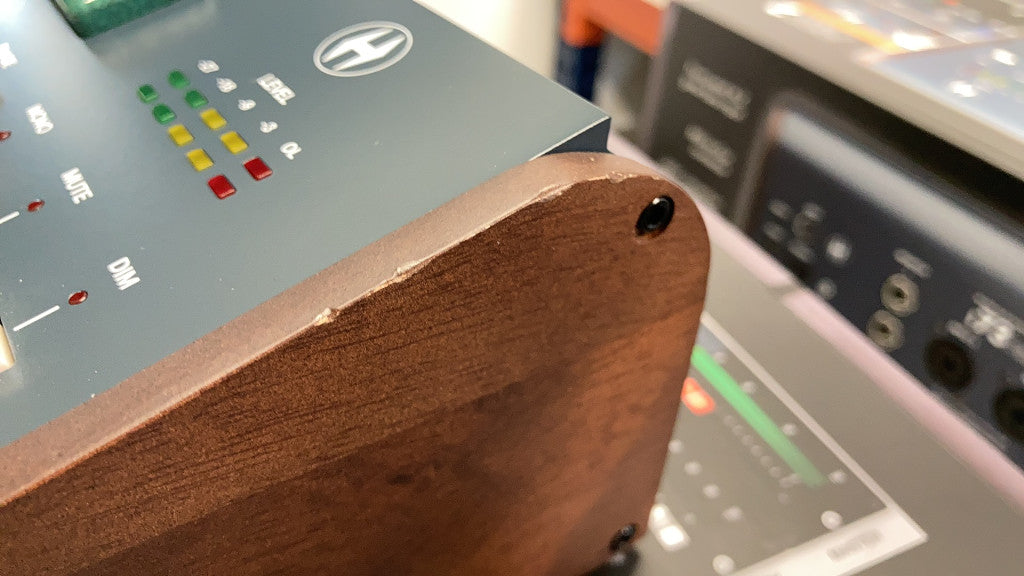 USB-C 2IN/4OUT Vorverstärker 73er-Stil - Stock B