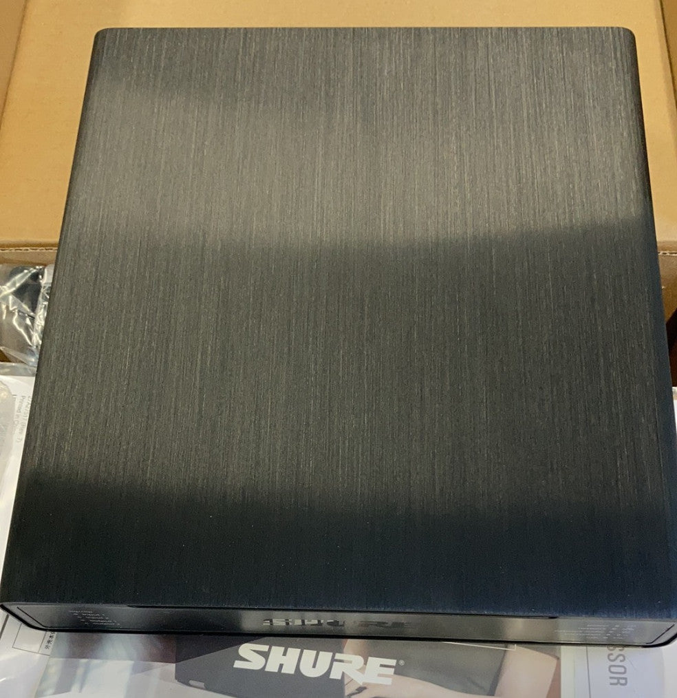 Shure PROCESSORE PER AUDIOCONFERENZA DANTE - STOCK B