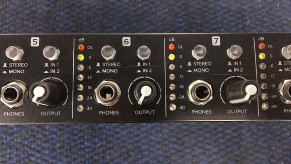 Mackie HM-800 - B-Ware