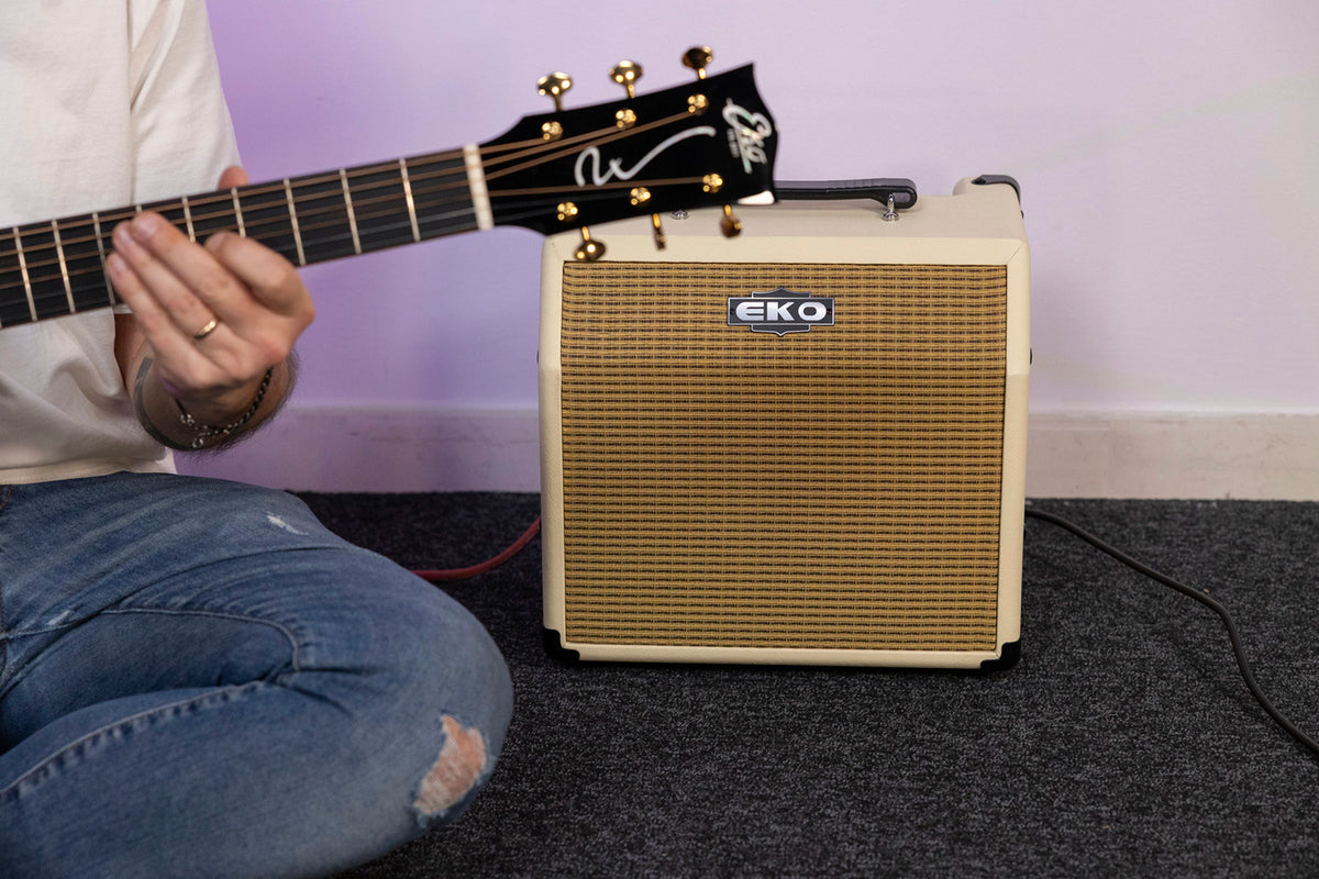 AC15 Elektroakustikverstärker 15W