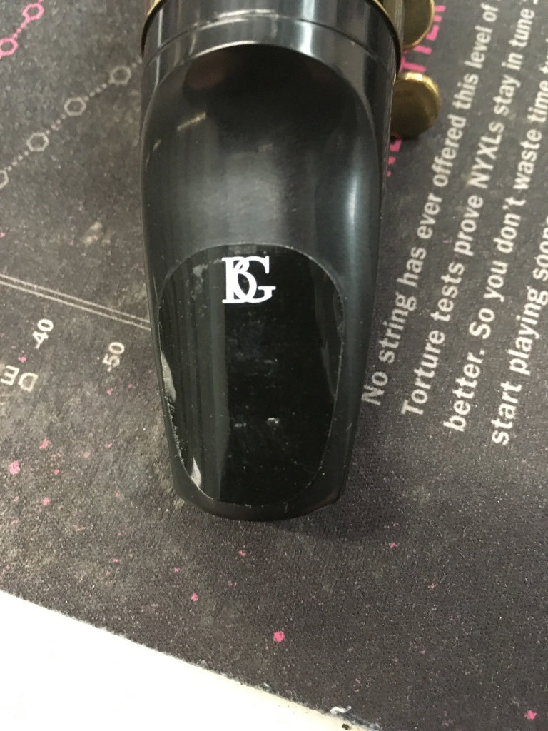 Saxophone Ténor Ebonite 7M Medium - Stock B