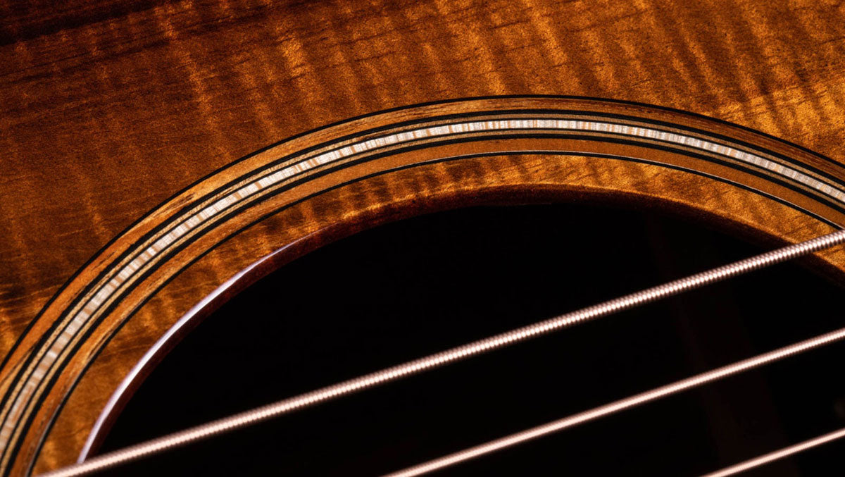 K24ce Hawaiianisches Koa Schattiertes Edgeburst Grand Auditorium