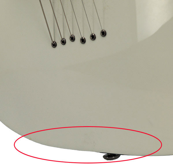 B-Stock / Demon 6 - Vintage White