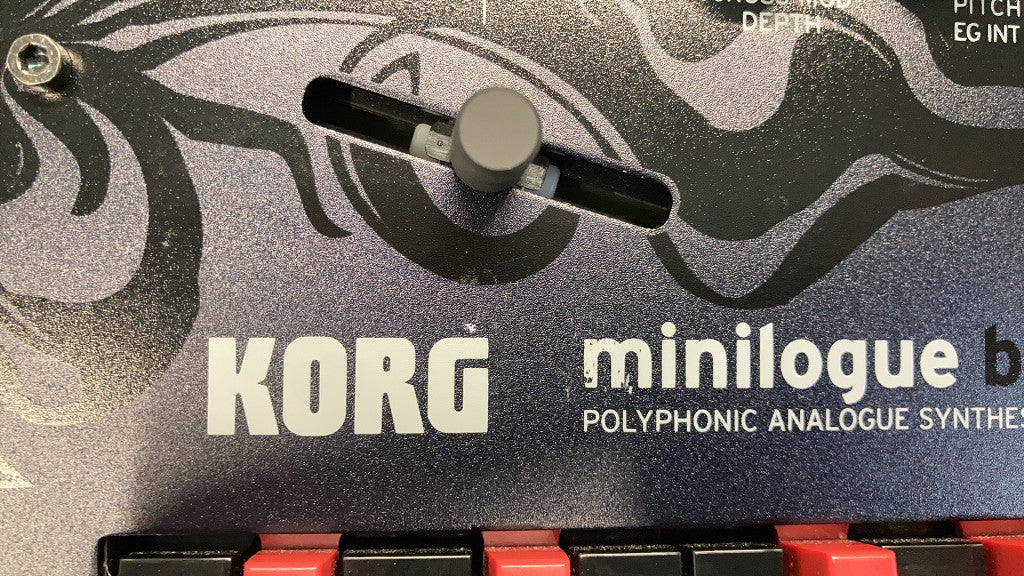 MINILOGUE BASS - Stock B
