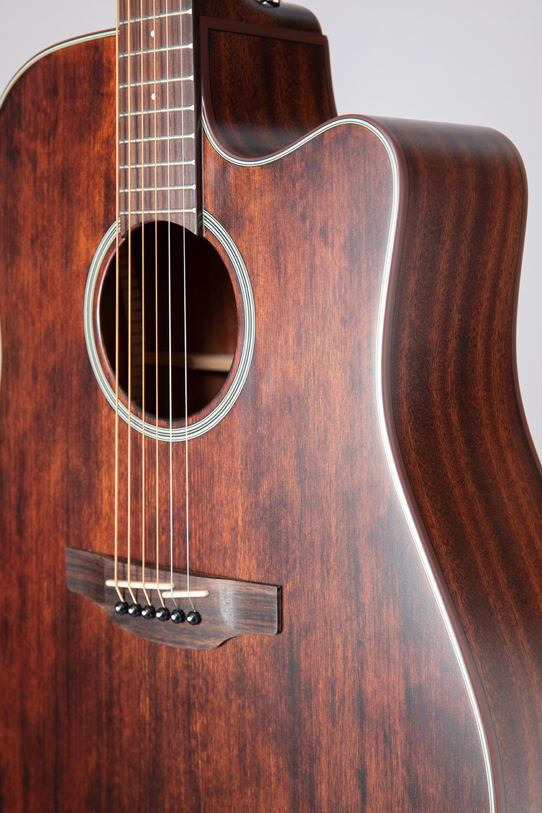 GD21CE Dreadnought Satin Molasses