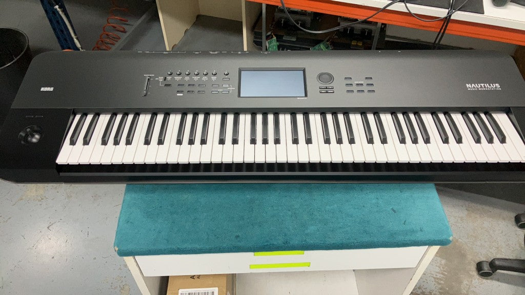Nautilus 73 - Stock B