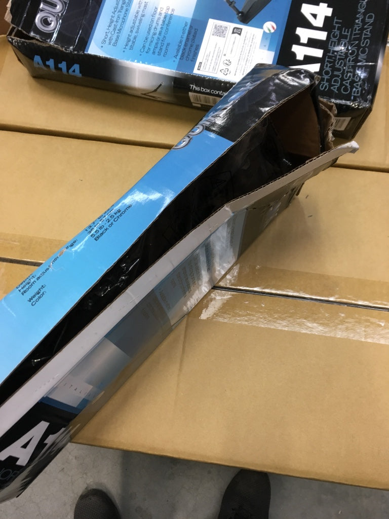 Quiklok A114 Black Stand - B Stock