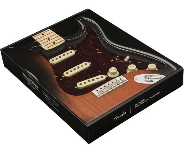 Battipenna Strat precablato Tex-Mex SSS tartaruga PG a 11 fori