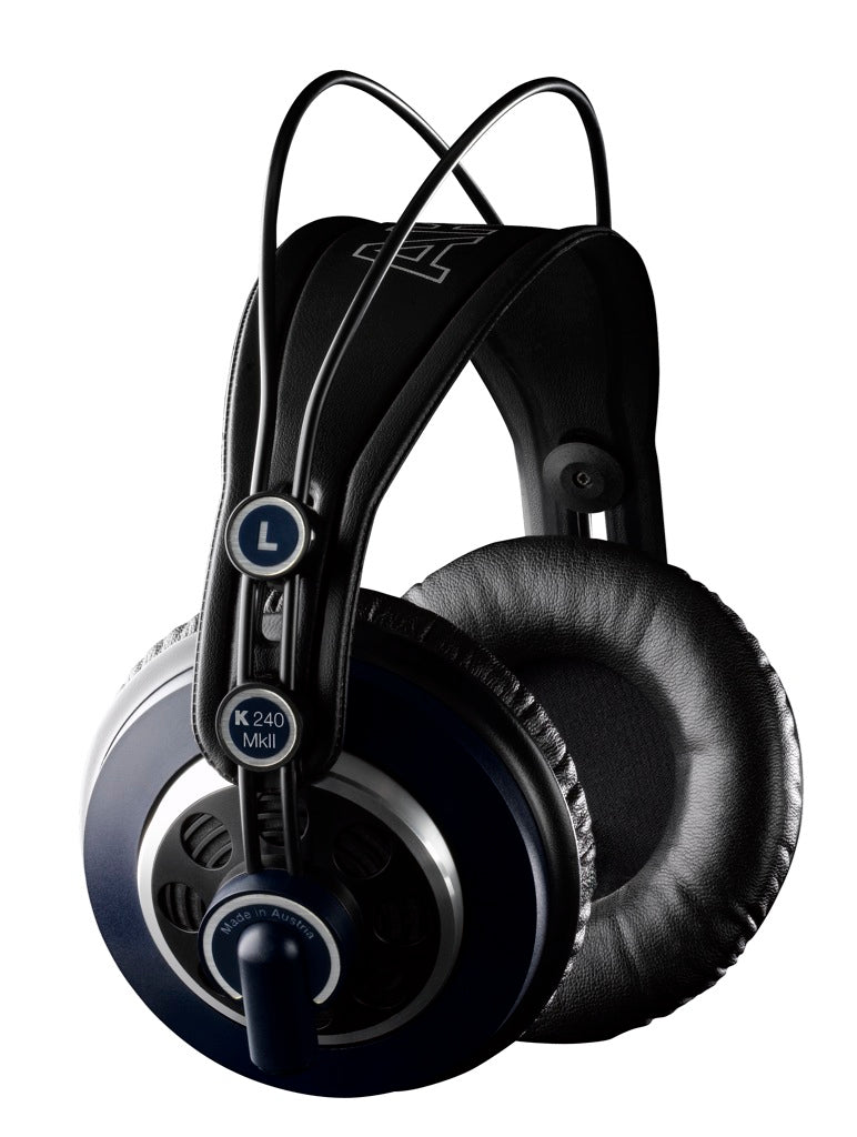 Akg