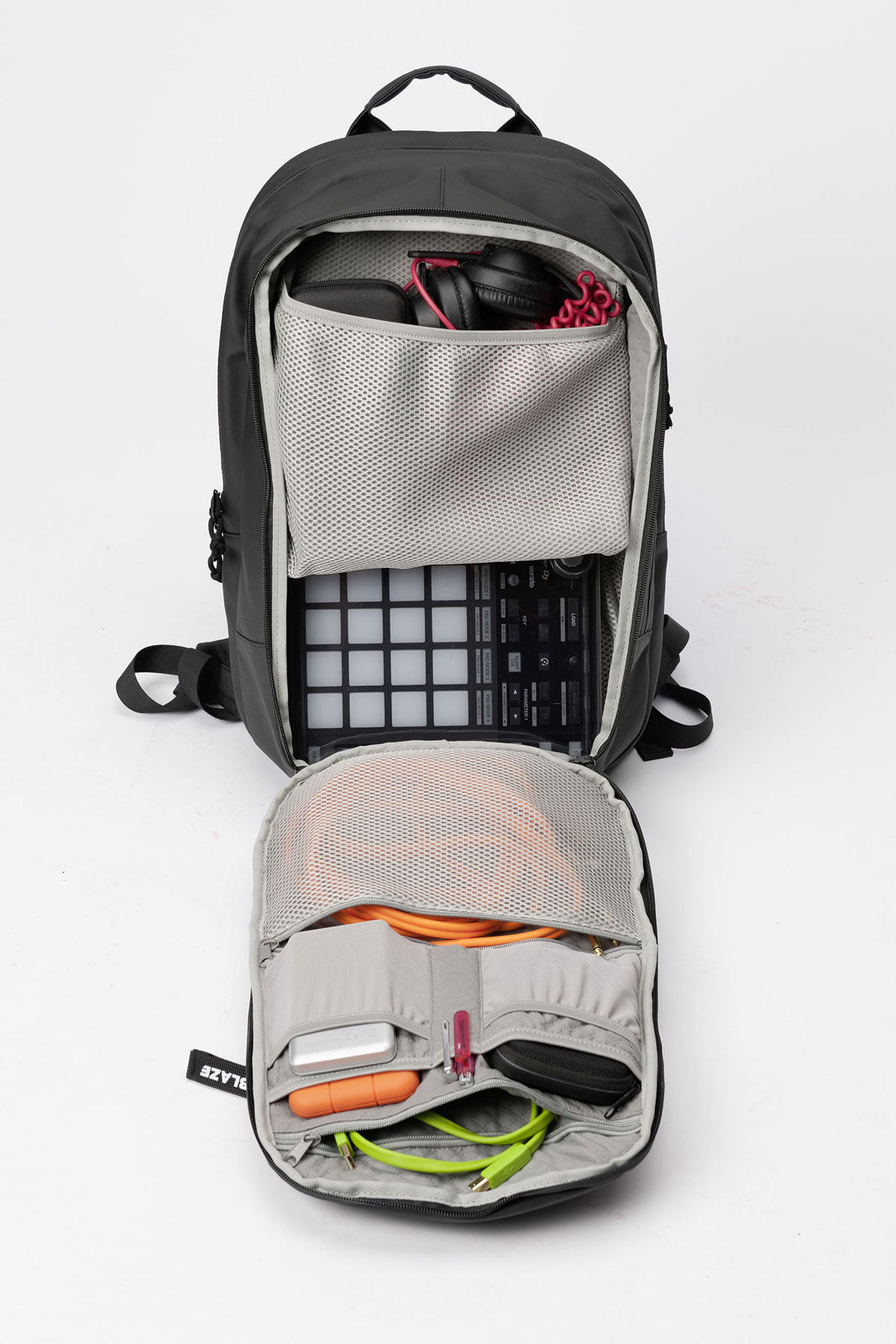 Solid Blaze Pack 80 Black/Grey