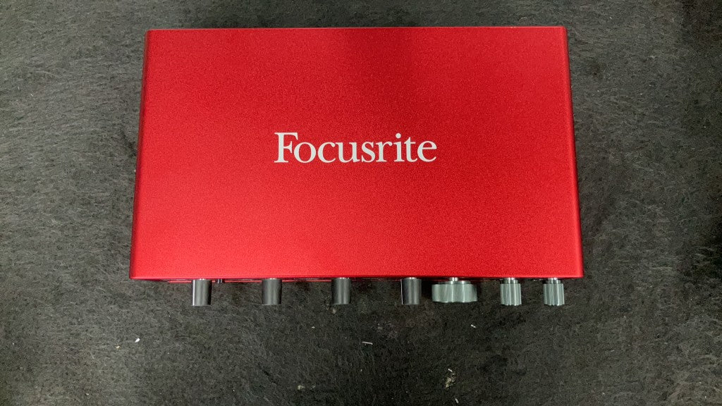 Scarlett 18I8 G3 - Stock B