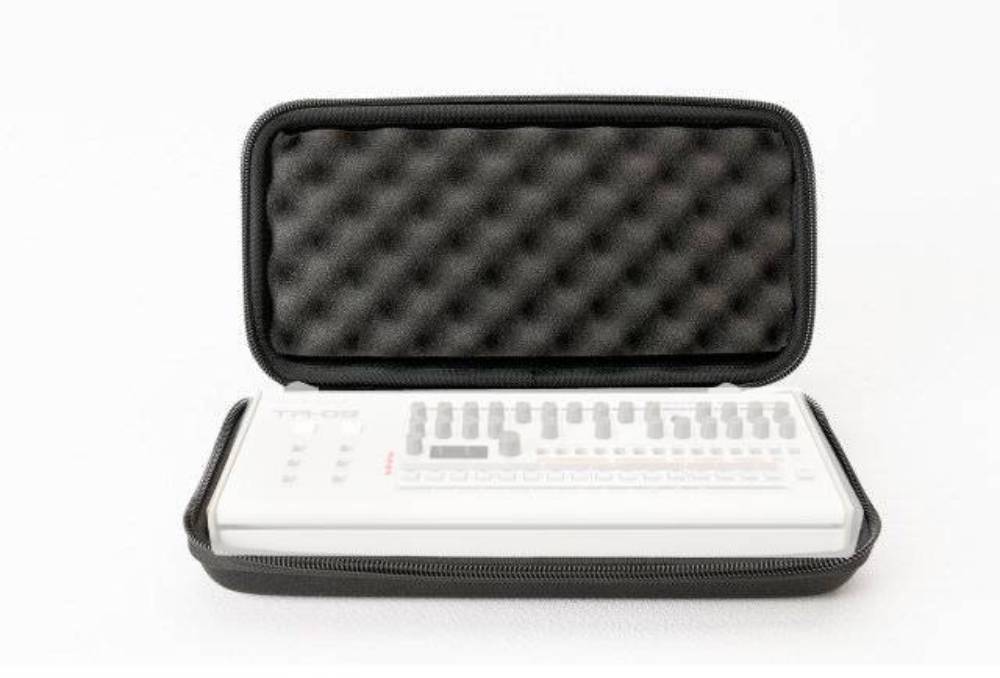 CTRL Case Boutique Dock