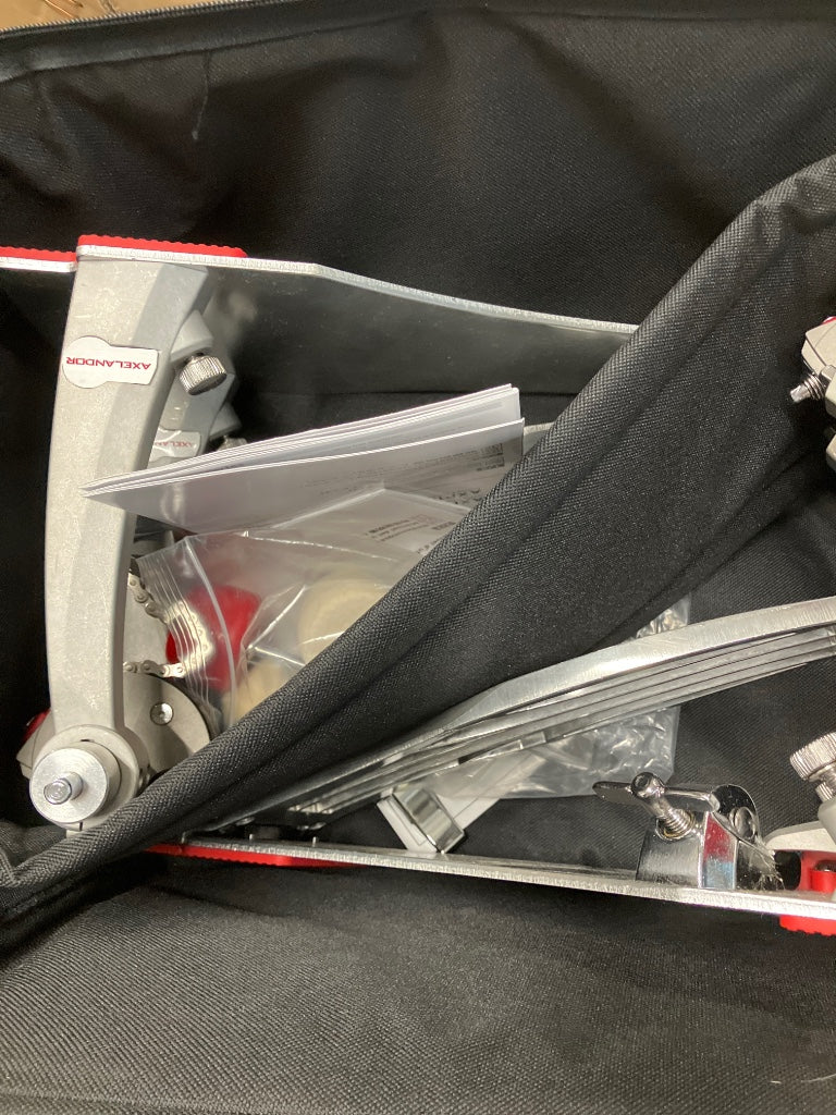 AXP1002 Doppeltes Bassdrum-Pedal Axelandor