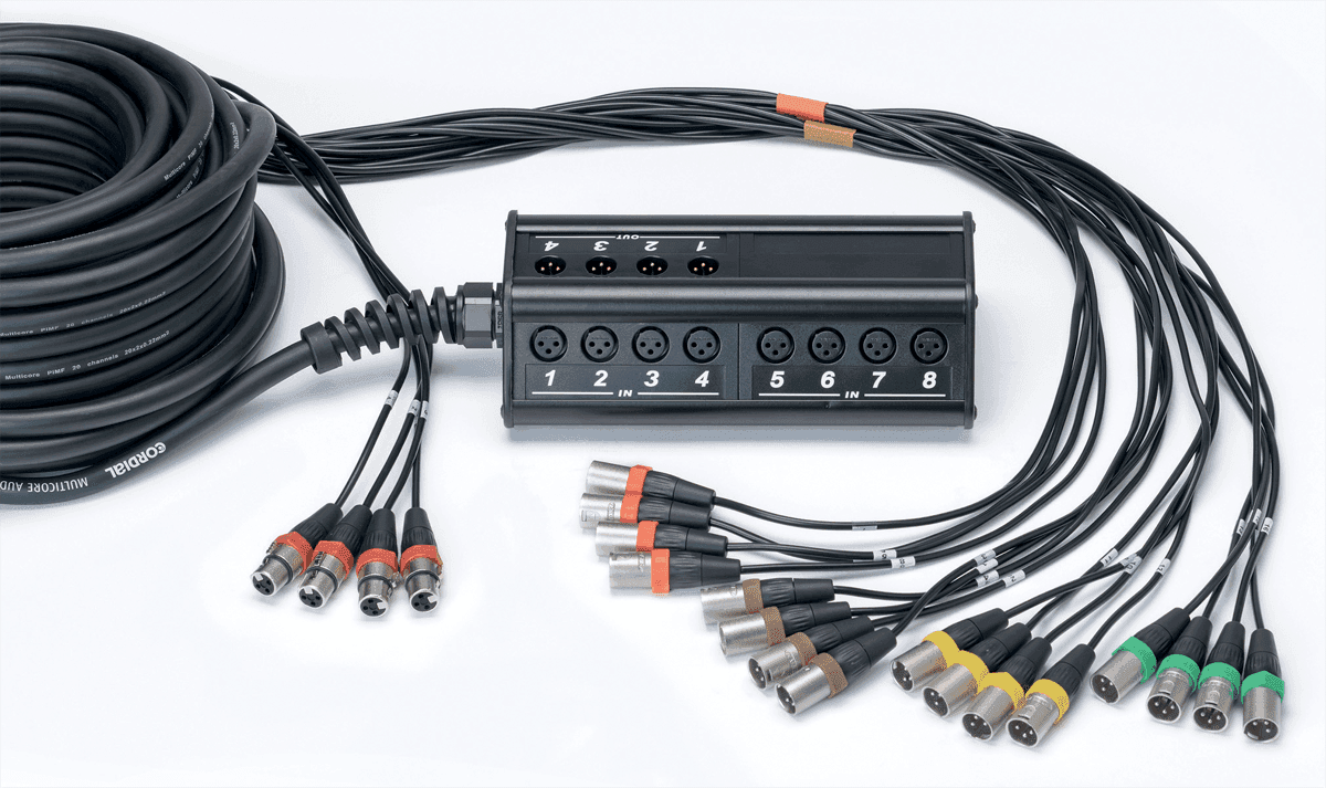 Cordial Boitier de Scène 16 Entres 4 Sorties XLR Câble 30 M