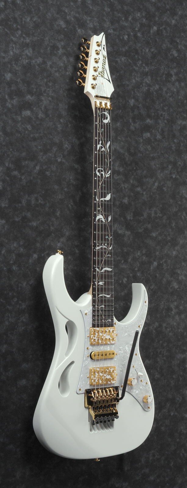 PIA3761-SLW Stallion White Signatur Steve Vai Pia