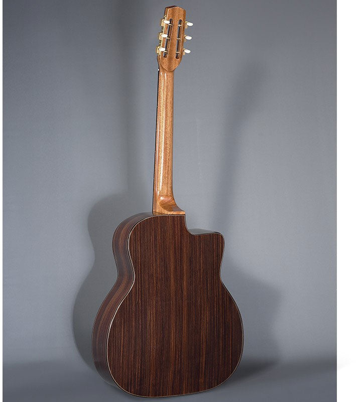 Manouche M01D LH RN + Etui
