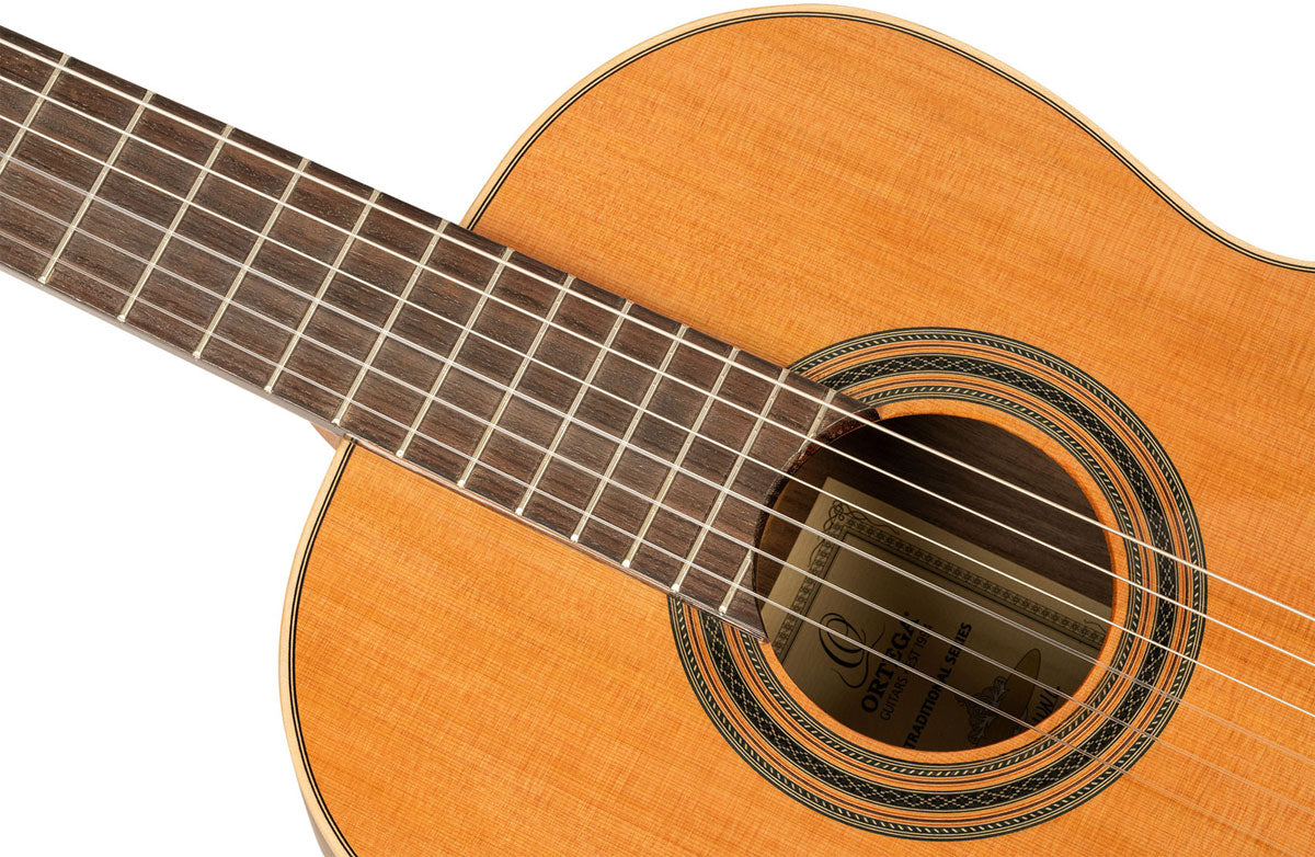 Traditional 4/4 6 LH + Pro Gig Bag