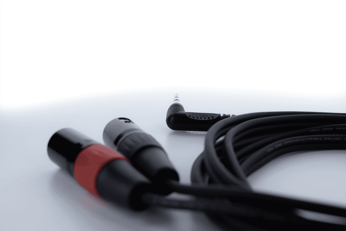 Cavo Y Mini-jack Stereo Angolato / 2 XLR Maschio 3 M