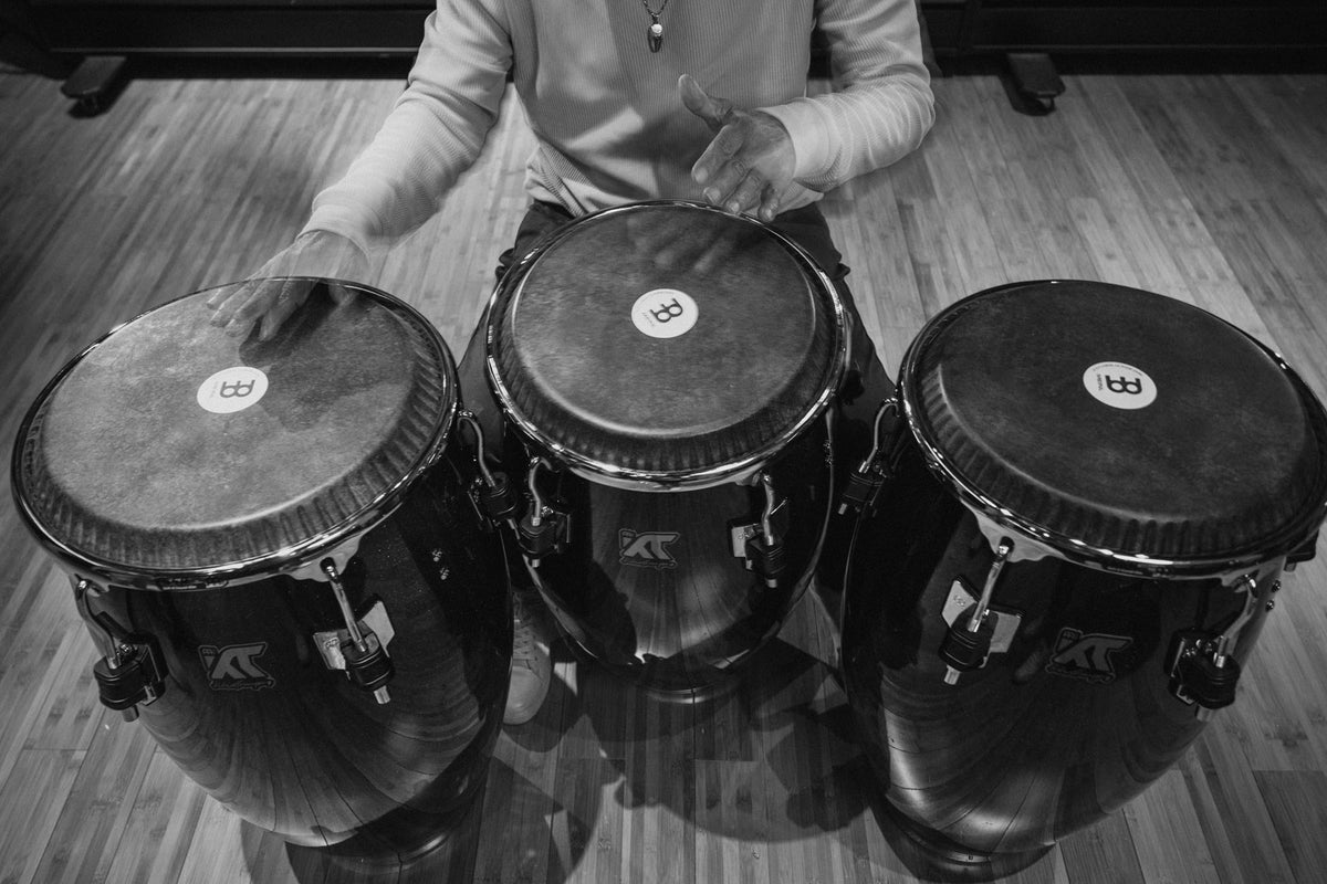 WKT1134BW - Artist Series William Kachiro Conga 11 3/4" - Blue Wave